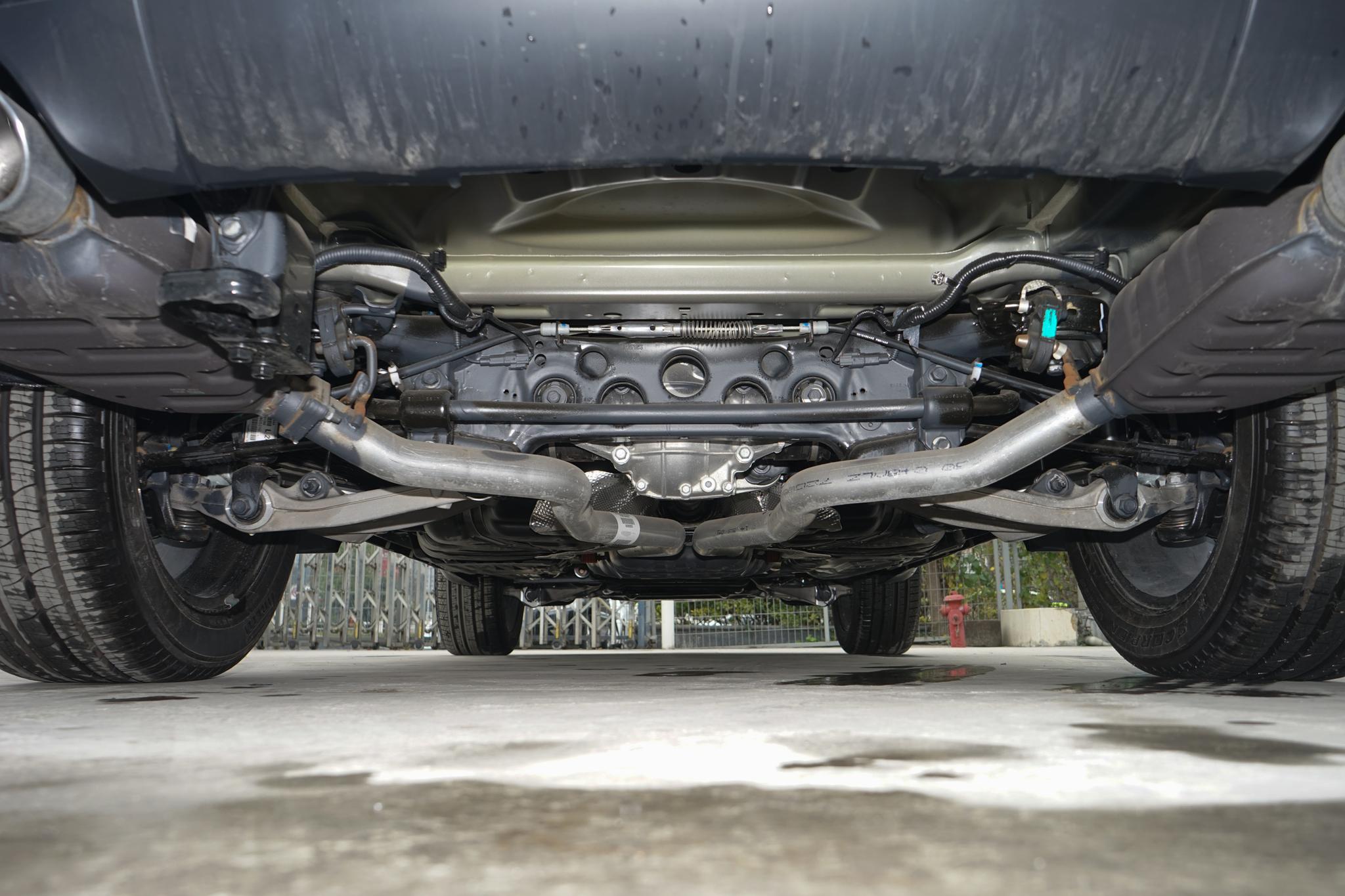 老车jeep大切诺基值得入手吗,jeep大切诺基是四驱吗