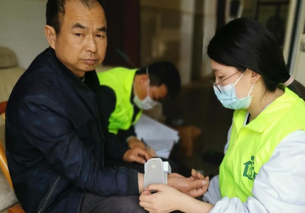 当年包分配的“定向医学生”，如今发展怎么样？亲历者表示很扎心