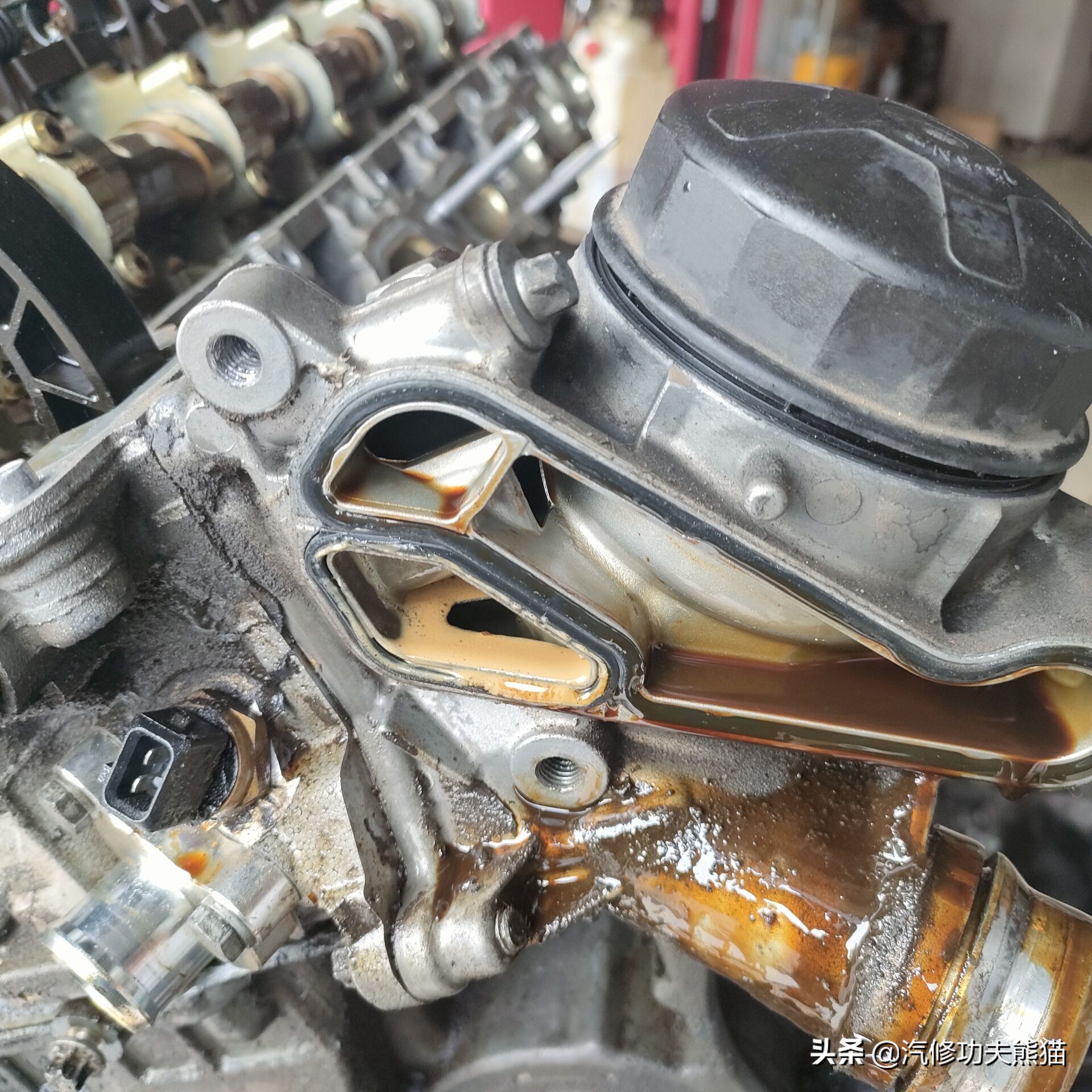 e90宝马325i容易烧机油,宝马e90325i烧机油能修好吗