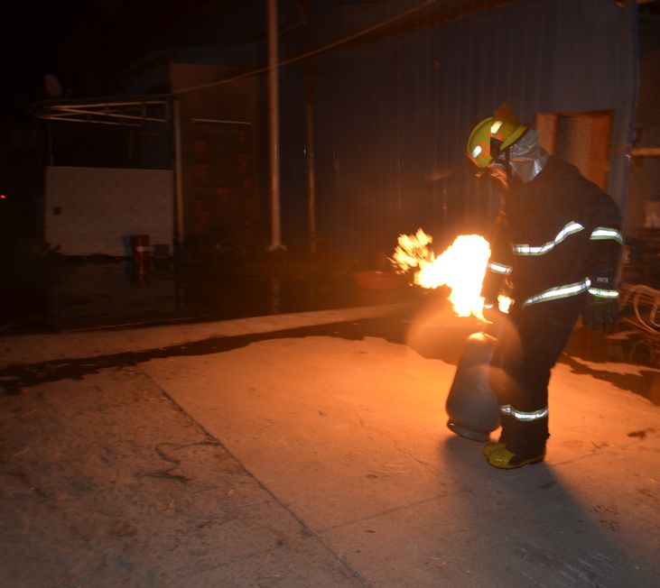 消防安全燃气灶,煤气灶安全使用常识消防