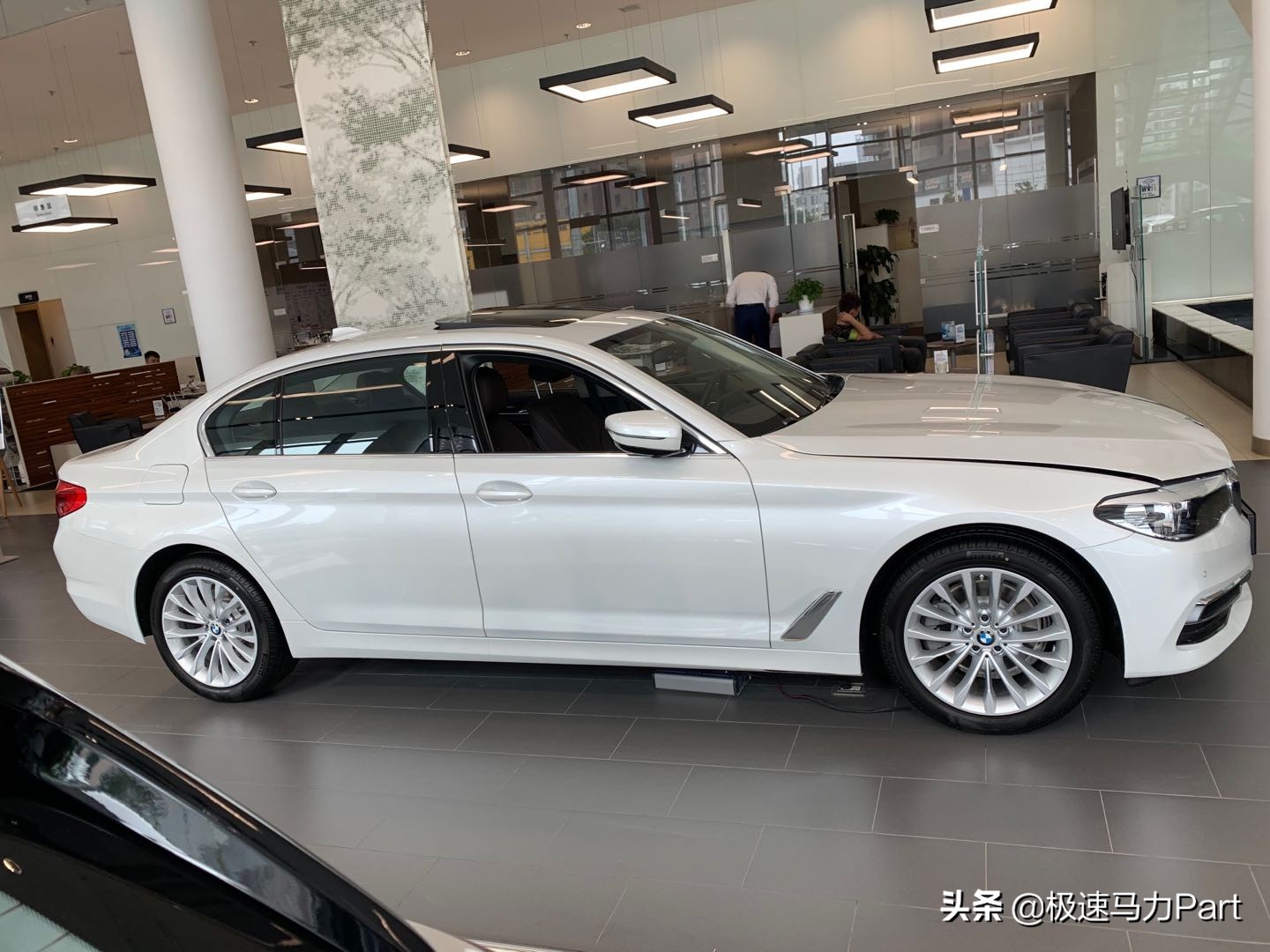 宝马新3系真的那么好开吗,宝马新3系优缺点