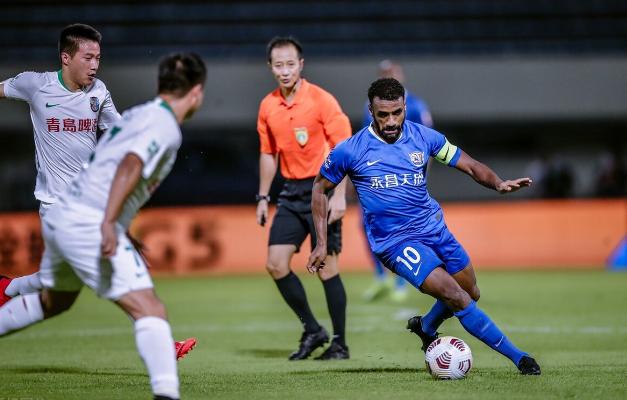 祝福广州队昔日功勋宣布退役,广州榜样2019年