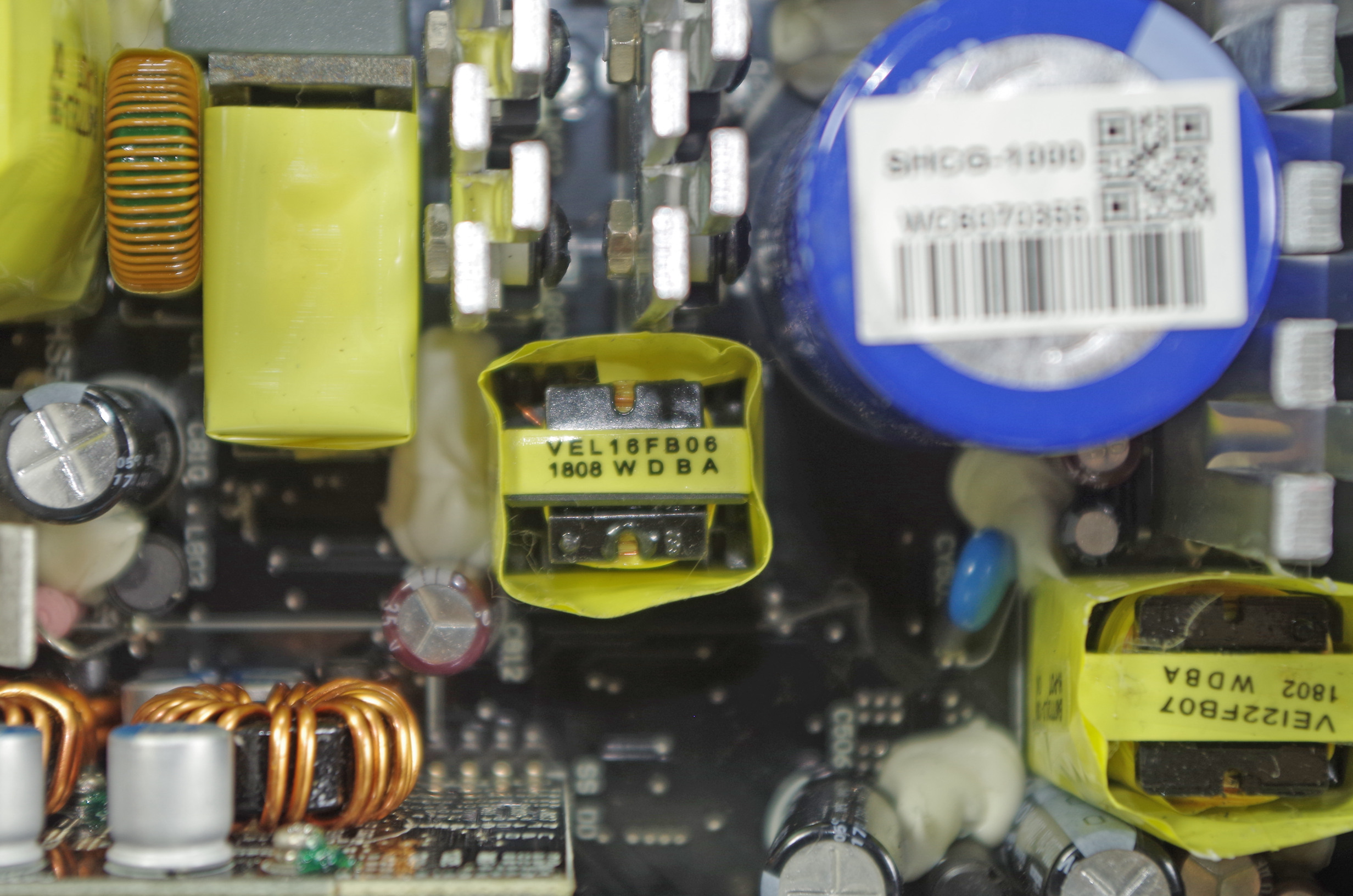 安钛克hcg-x1000w评测,安钛克hcp1000w白金电源评测