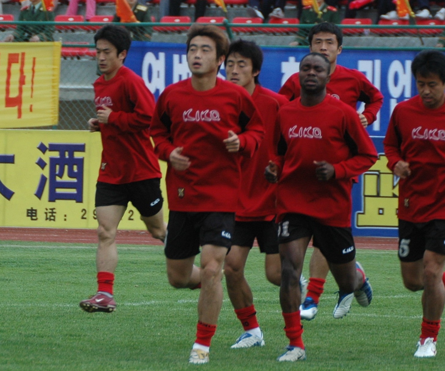 一个个厄运降临，他几乎凭一己之力拯救球队，几年后自己却身陷囹圄！请看延边职业足球风云录（连载17）