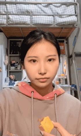 开心一刻|我有好多好多钱,不过它们都是一毛一毛的