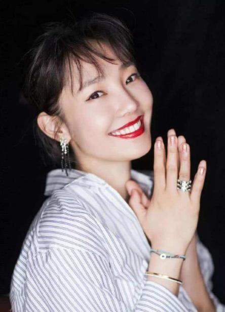 京圈太子妃白百何:上位史不简单，获张艺谋青睐,拿陈羽凡当跳板