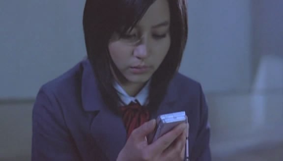 能把大人吓哭吓尿的恐怖片,大人看了都吓尿的恐怖片