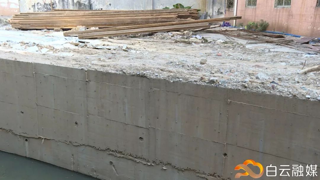 钟落潭河堤,钟落潭镇塌方