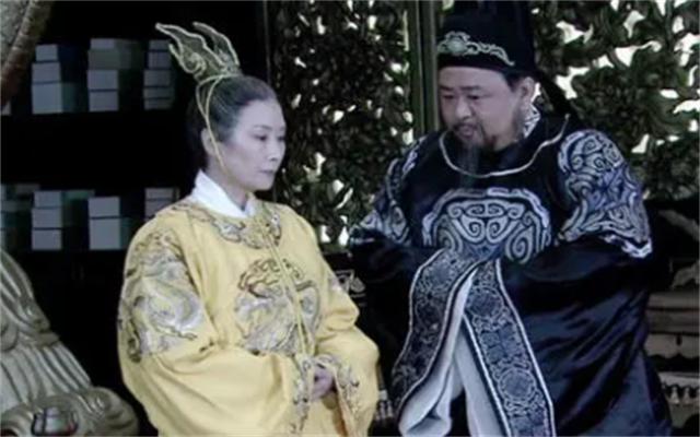 桃李满天下典故的主人公是谁,桃李满天下不是指孔子吗