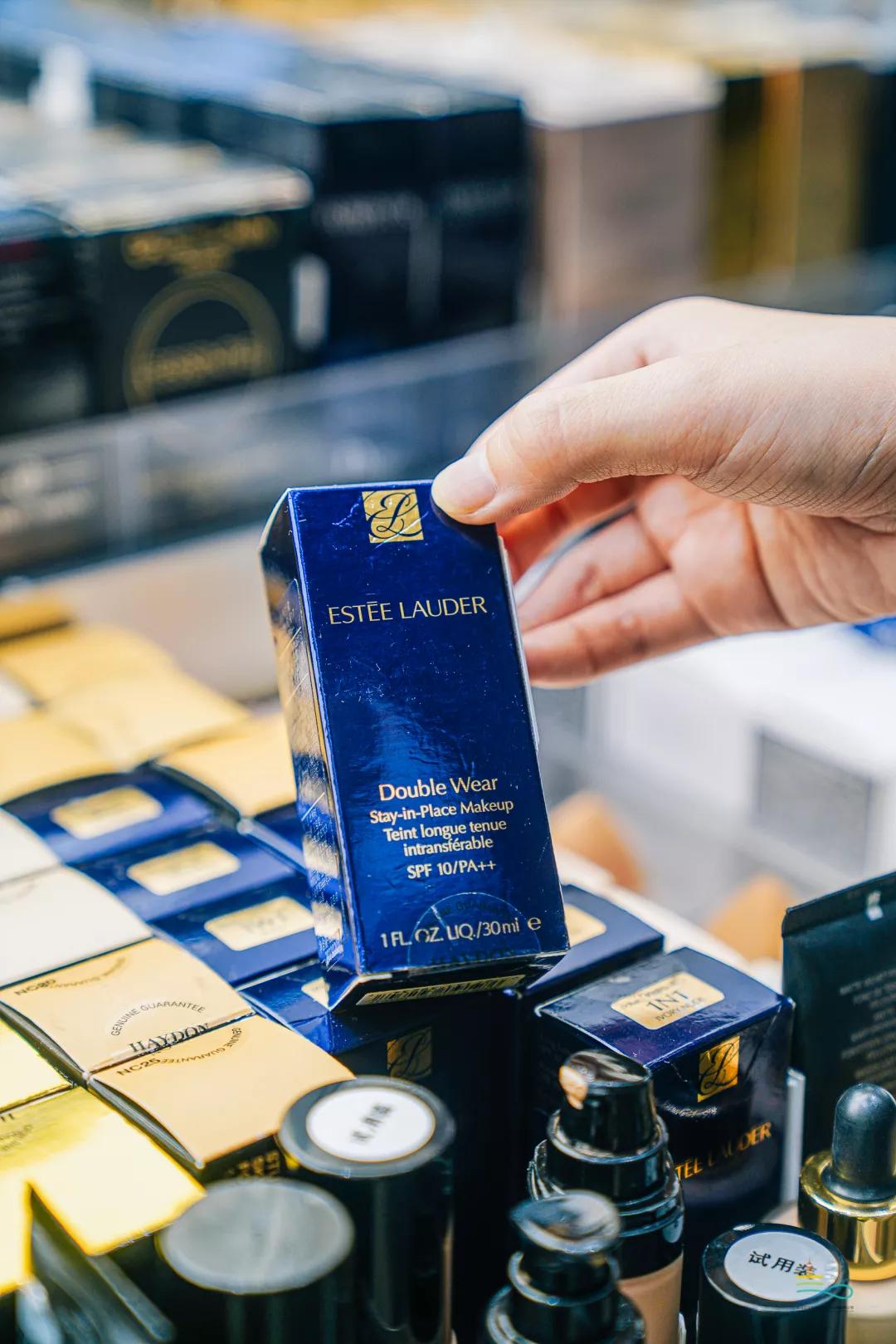 武汉大牌美妆品牌,黑洞高端美妆