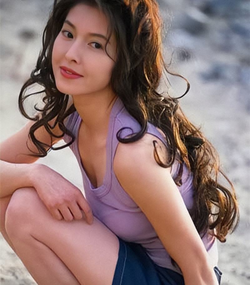 何家劲吴镇宇李婉华,李婉华对何家劲的感情