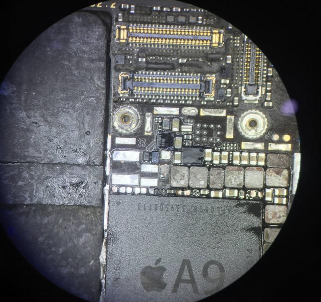 iphone6s进水换主板价格,iphone6s进水黑屏维修多少钱