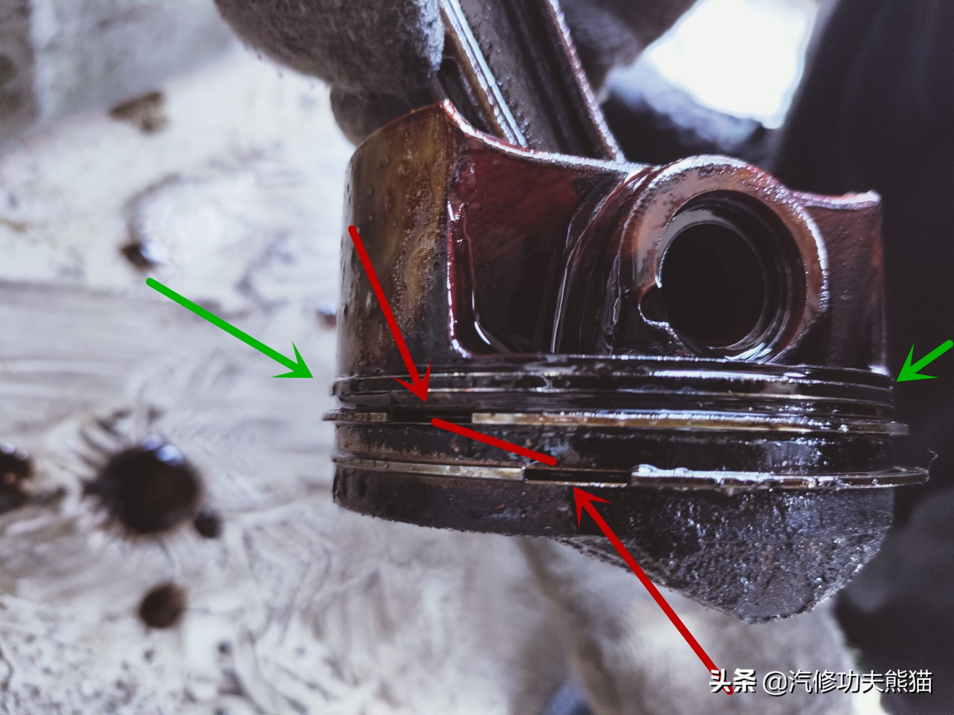 奥迪a8烧机油吗48v轻混,奥迪a8烧机油一千公里烧0.5正常吗