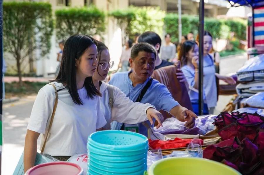 考上北大却撕掉录取通知书,考上北大后被开除再考清华