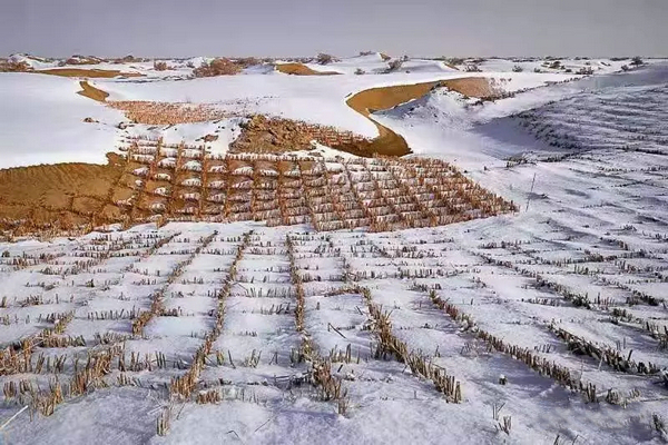 巴音布鲁克镇冬天的生活,巴音郭楞自治州和静县冬天