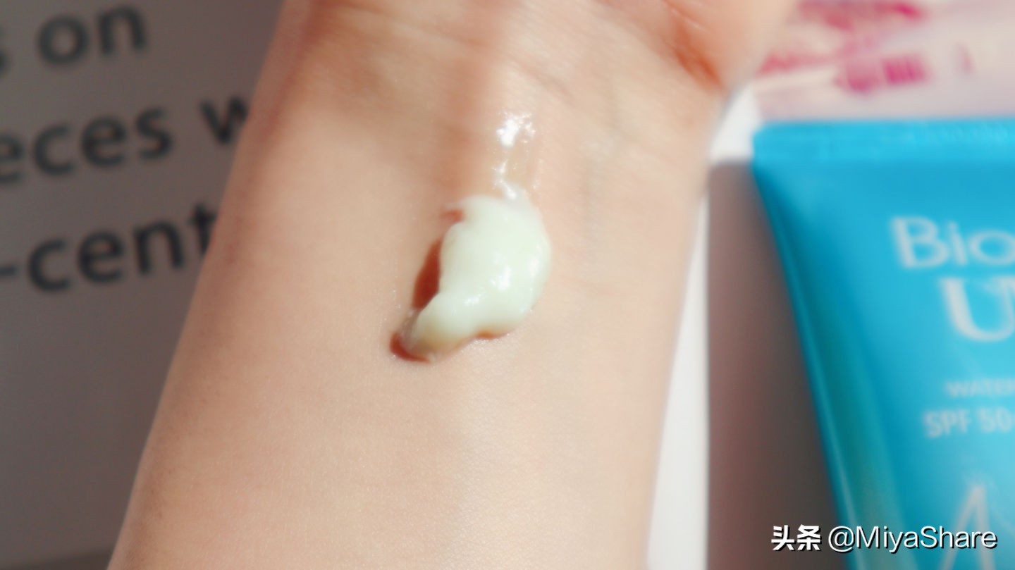 isdin怡思丁水感防晒霜30ml,isdin防晒霜和兰蔻防晒霜哪个好