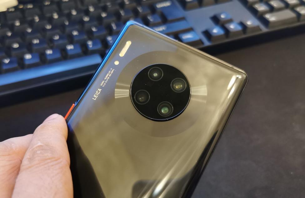 华为mate30安装nm卡使用感受,华为mate30pro5g一个礼拜感受体验