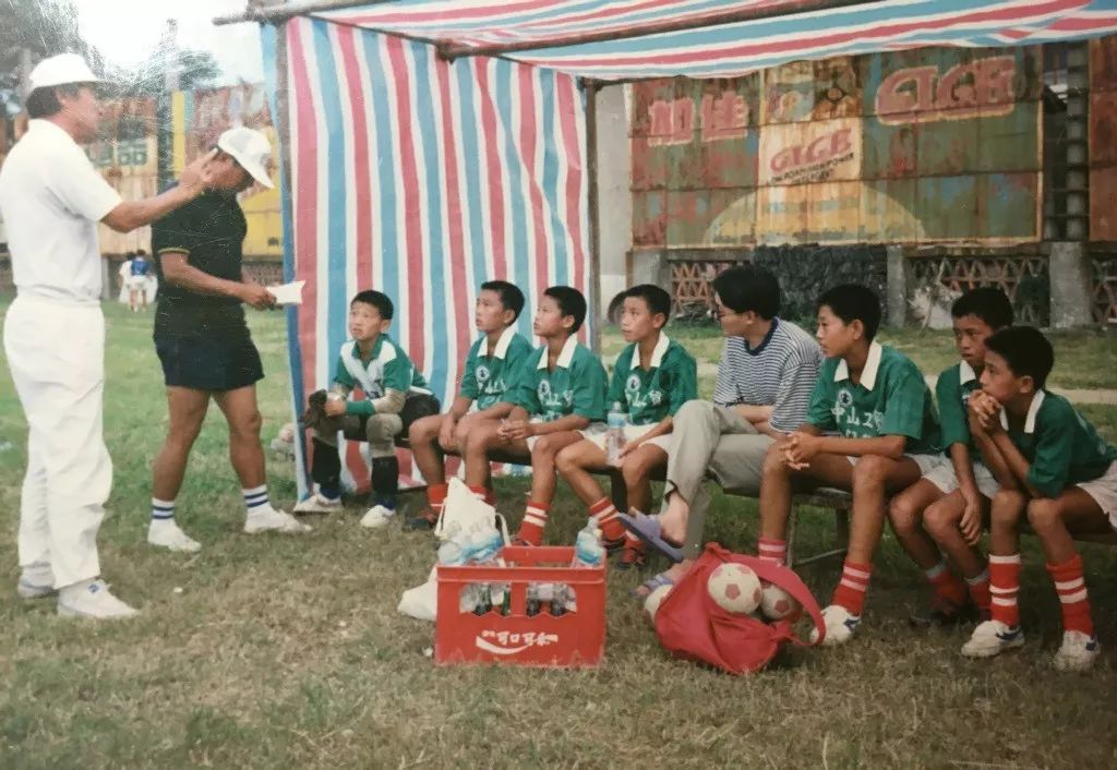 足球报|专访杜震宇：小时候学球一个月就12块钱没留洋遗憾终身