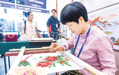 双休日逛会展中心,周末逛会展