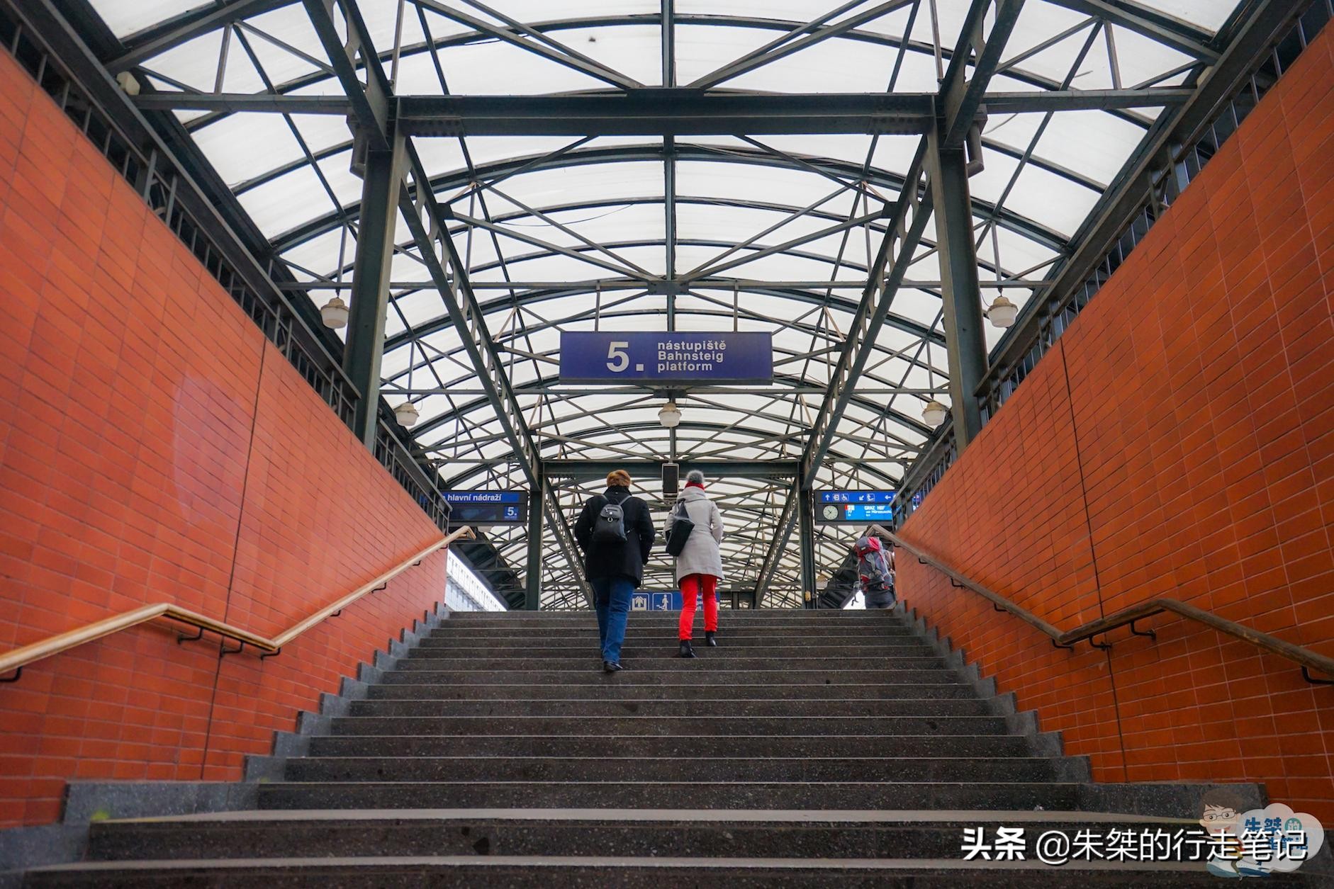 中介办理申根签多少钱,办理申根需要多少钱