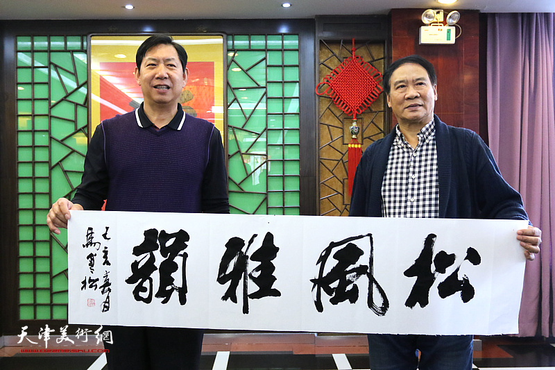 巨龙画院新春团拜活动在江泽福轩大饭店举行