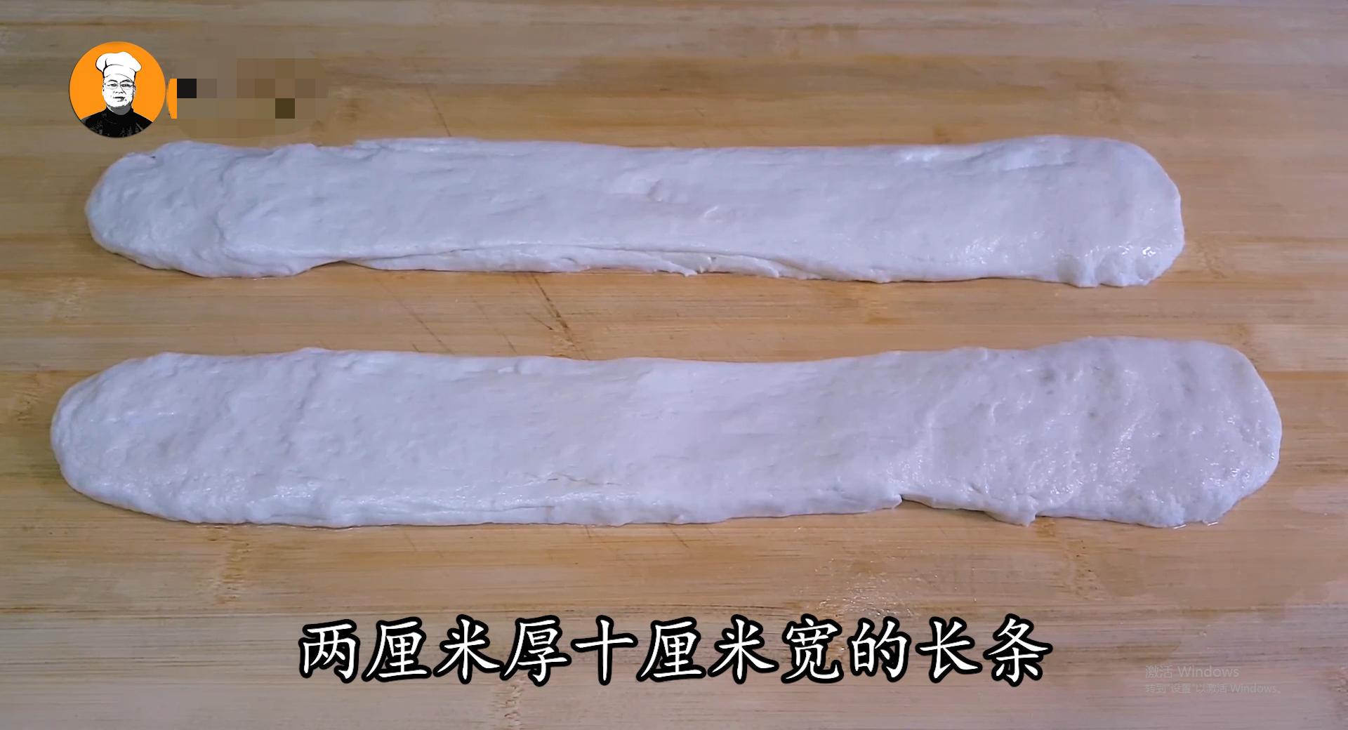 油条怎么做酥脆松软完整教程摆摊,摆摊油条的做法和配方全过程