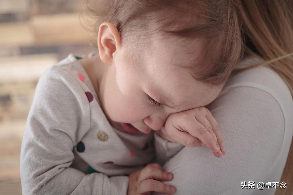 要上班了宝宝粘人怎么办,家有黏人崽