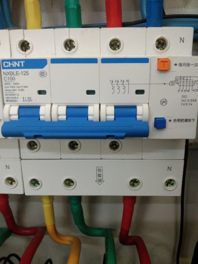 漏电保护器跳闸推不上怎么解决,漏电保护器跳闸送不上去怎么解决