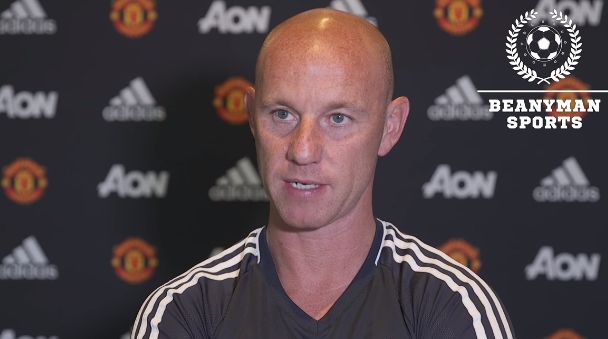 曼联92班今何在：有人*球赌**，有人出轨弟媳，有人与秘书偷情