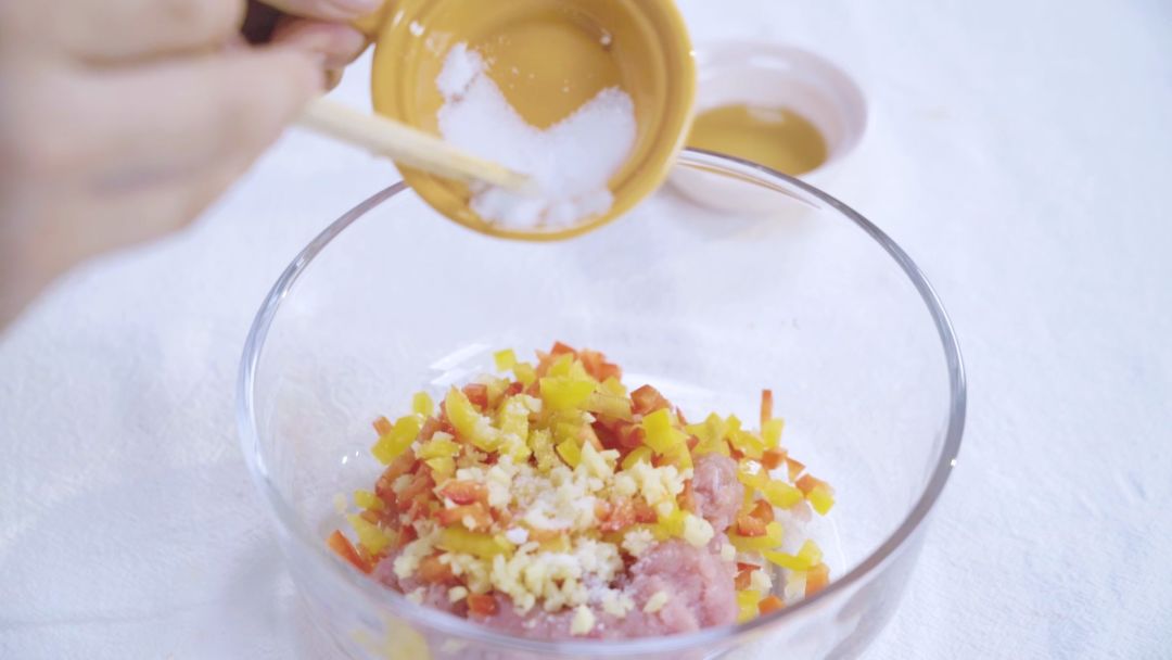 孩子只吃白米饭不吃菜怎么办,宝宝不吃菜应该怎么做呢