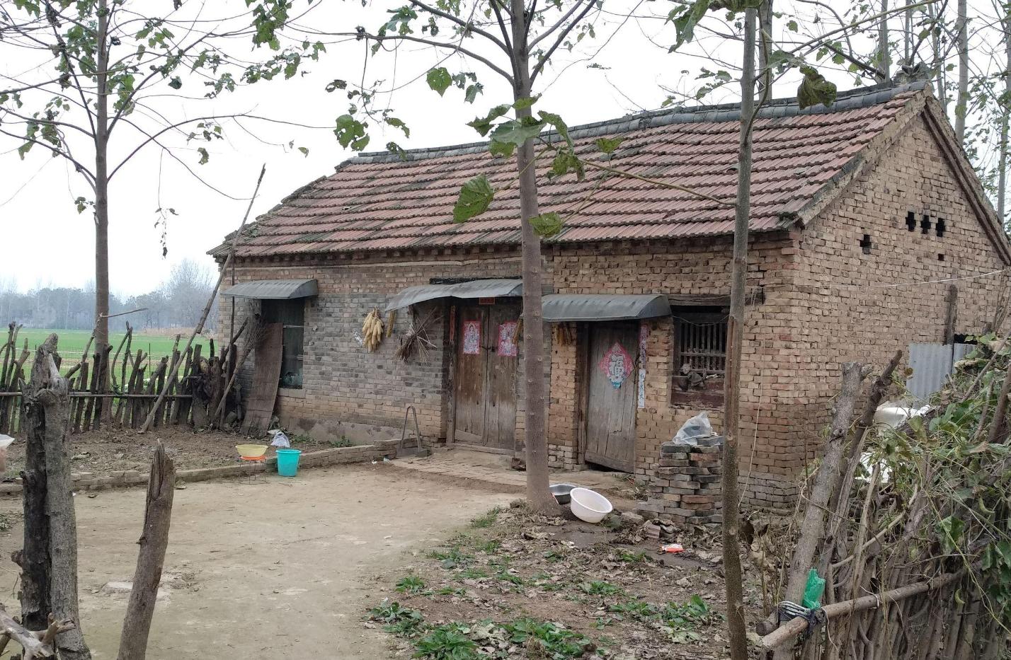 小太阳取暖器一直插电会起火吗,小太阳取暖器烧坏