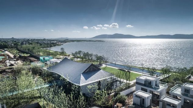 什么是坡屋顶有什么优缺点,什么是坡屋顶保温