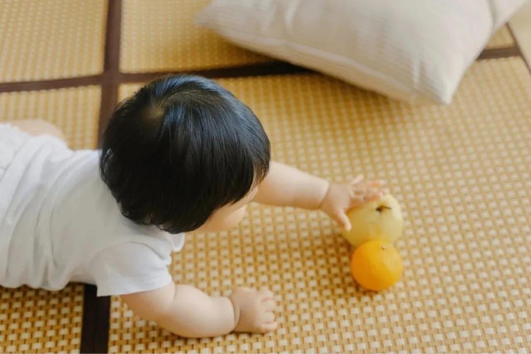 有些喜欢是有点喜欢的意思吗,有些喜欢是情不自禁的