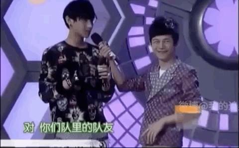 黄子韬是个搞笑的人吗,黄子韬是时代少年团的队员吗