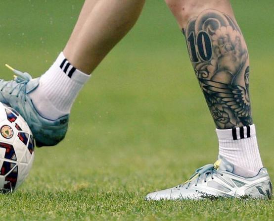 梅西纹身了吗,梅西10号纹身