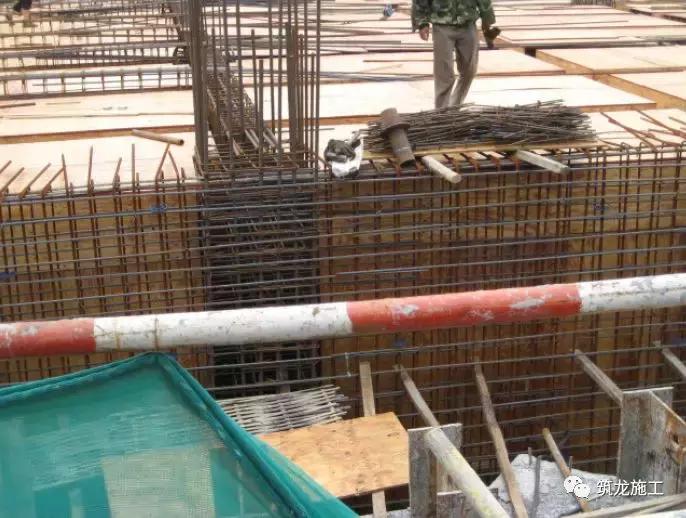 工地上常见钢筋锚固规范要求,钢筋锚固的正确方法