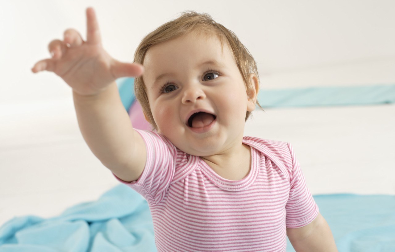 两岁宝宝执拗期处理方法,2岁半孩子脾气执拗是什么原因