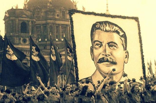 皖南事变爆发，叶挺面对蒋介石劝降，叶挺：请枪毙我，放过同志们