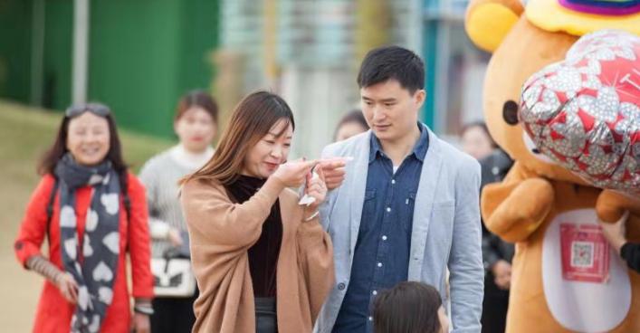 退休金男人的择偶标准,年轻人择偶需要注重退休金吗