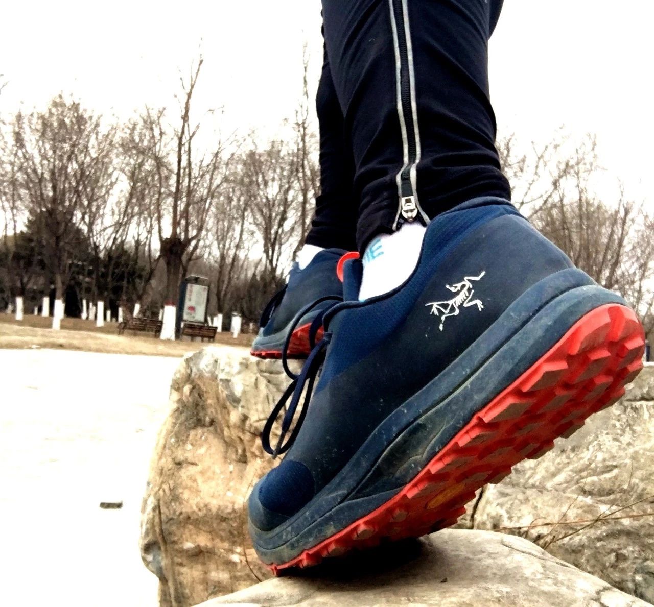 始祖鸟鞋男款冬季评测,始祖鸟夏季男款休闲运动鞋测评