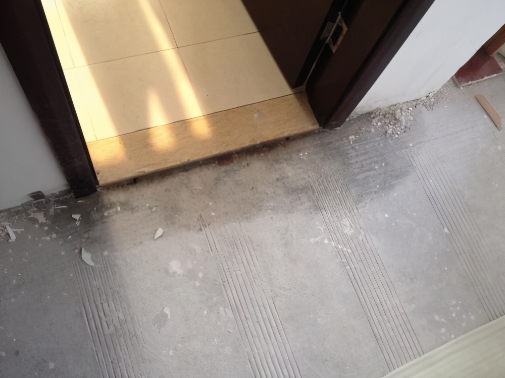 农村自建房瓷砖返潮原因,农村瓷砖返潮怎么补救