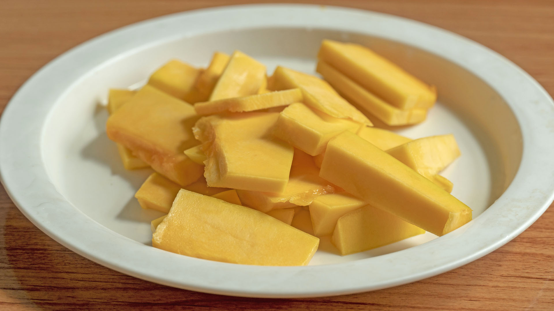 家里用的多功能电饼铛,家里有电饼铛还用买烤箱吗
