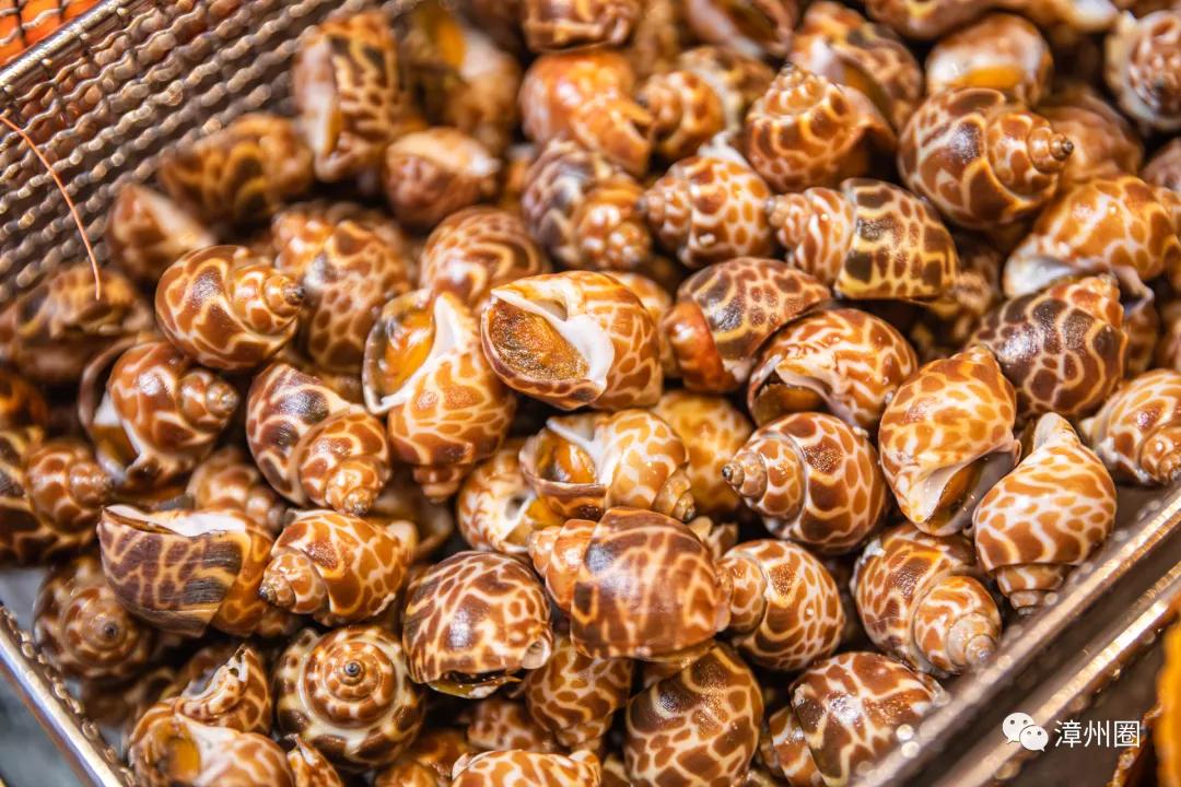 小龙虾海鲜自助烤肉,这家自助餐性价比超高