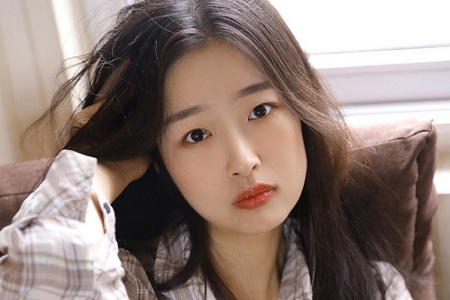 女性脱发和男性脱发的区别,女性脱发的原因及治疗方法有哪些