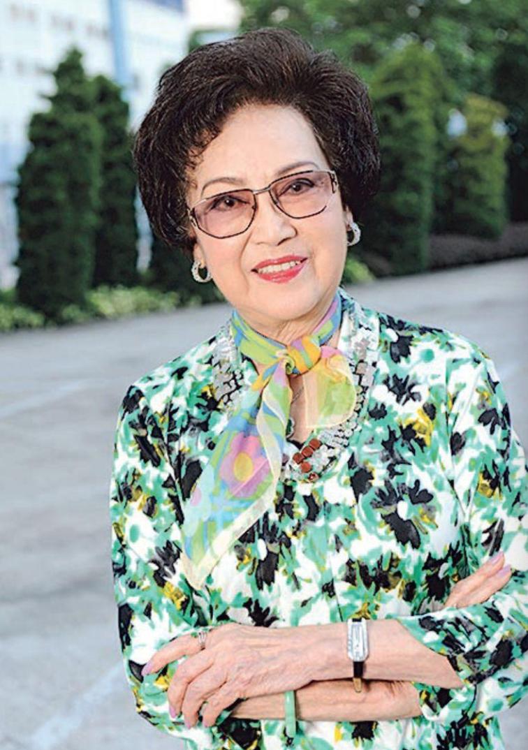 回顾2020年10位离世的名人,2022年逝去的14位名人