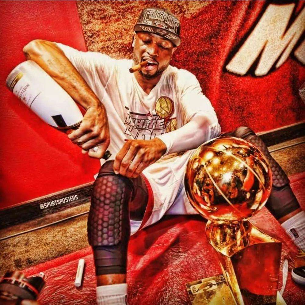 韦德没有半月板为什么这么厉害,韦德半月板摘除怎么还能打球