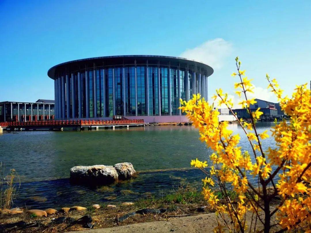 李光洁蒋欣河南艺术职业学院,蒋欣河南艺术职业学院什么专业