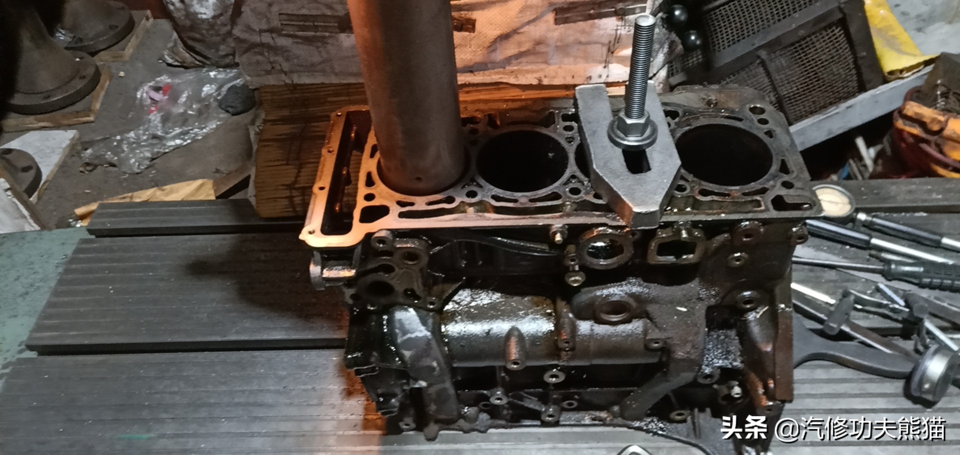 奥迪第三代ea888怎么还烧机油,奥迪的三代ea888烧机油吗