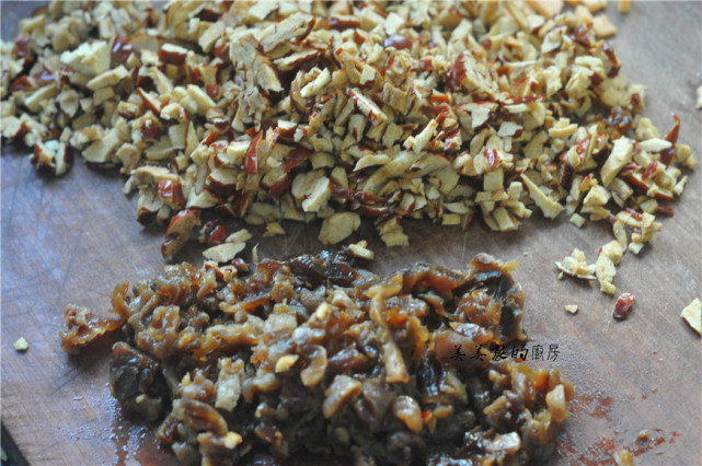 黑米球做法步骤,黑米球的做法