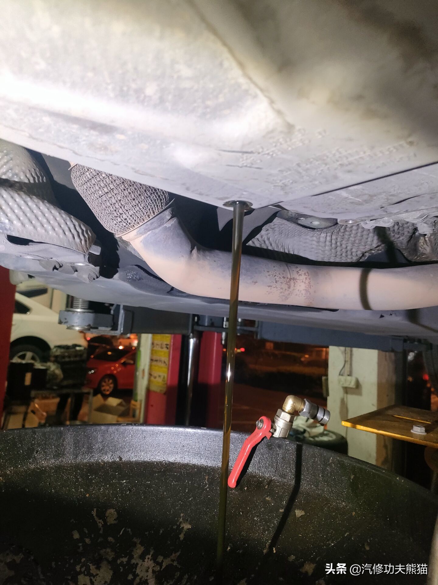 当年奥迪q5落地多少钱,当年奥迪q52018款典藏版价格